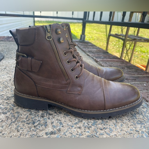Men’s Vostey Motorcycle Boots - Picture 4 of 10
